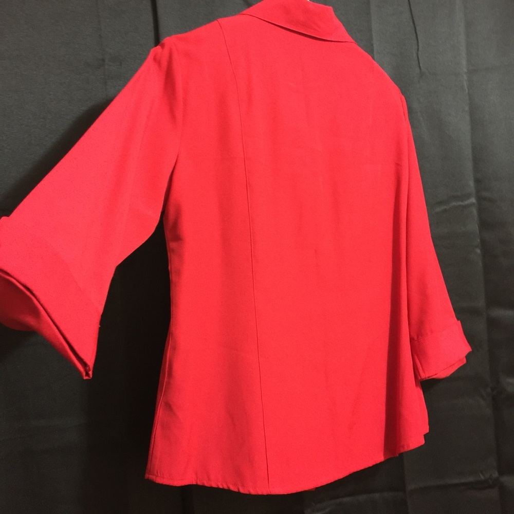 Beautiful Red button down Blouse - Picture 3 of 4